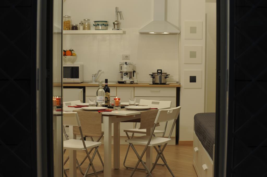 Home Under The Dome Rom Zimmer foto